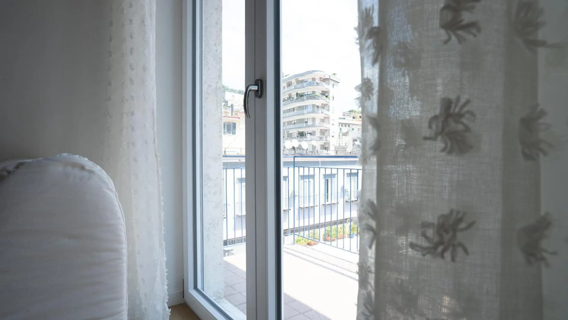La Casa Di Toto Apartment Naples